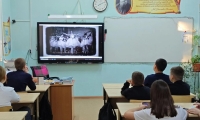 «Разговоры о важном»: две истории — два мира, но одна большая идея